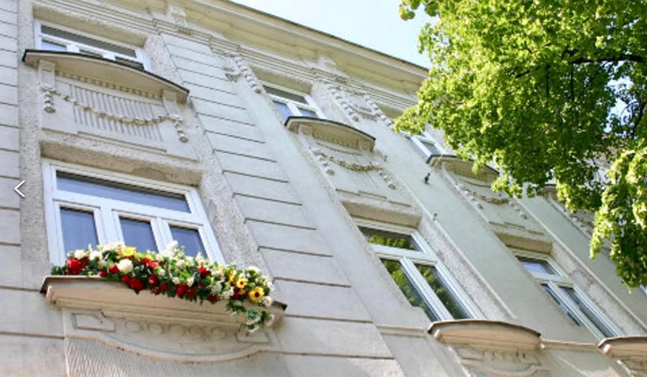 Suite Apartment Jedlesee Viena Exterior foto